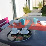 Magnifiques Appts A 1 Minute De La *